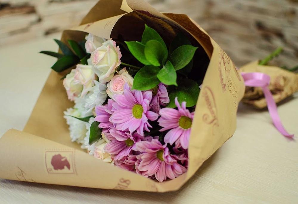 Букет цветов из: Розы и Хризантемы в Новое Грешино