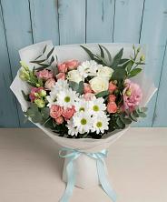 Букет цветов из:  Розы, Лизиантусы и Хризантемы в Новое Грешино