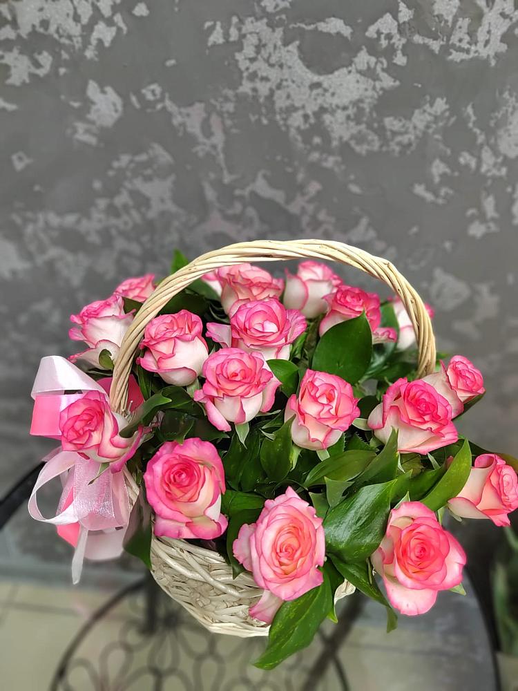 Цветочная композиция из Розы в корзине в Новое Грешино
