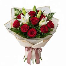 Букет цветов из:  Лилии и Розы в Новое Грешино