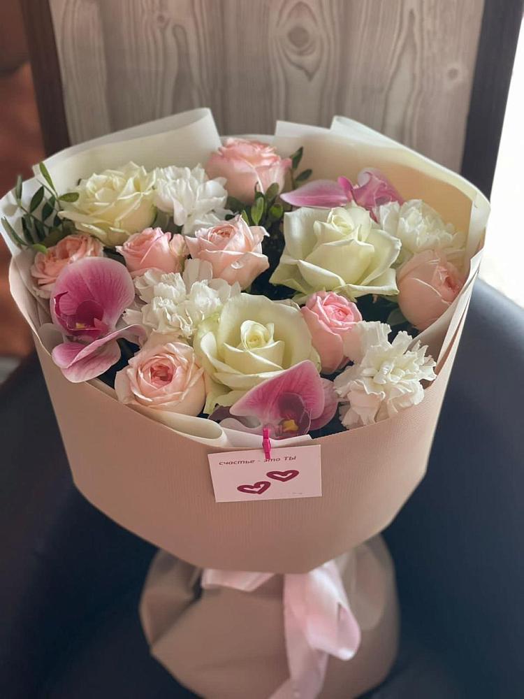 Букет цветов из: Орхидеи, Розы и Гвоздики в Новое Грешино