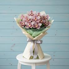 Букет цветов из:  Орхидеи и Розы в Новое Грешино