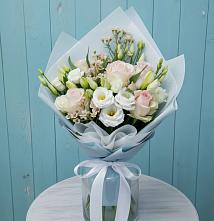 Букет цветов из:  Розы и Лизиантусы в Новое Грешино